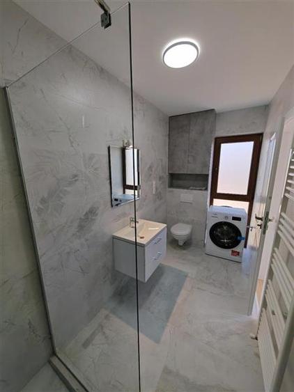 Inchiriem Casa Individuala, 4 Camere, Moderna, Ghimbav - Florilor