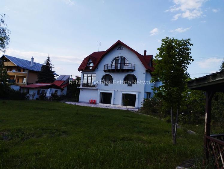 SUPER OCAZIE SE VINDE VILA DE LUX SI CASA DE OASPESTI IN BALOTESTI LA LAC 555000 - 52