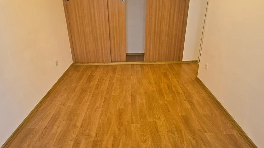 Vand apartament 3 camere cu intrari separate in Deva, zona Titu Maiorescu,