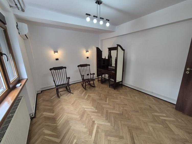 Calea Victoriei inchiriere apartament de 3 camere Piata Sfintii Voievozi