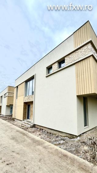 Casa individuala, 4 camere, Gradina si 2 parcari