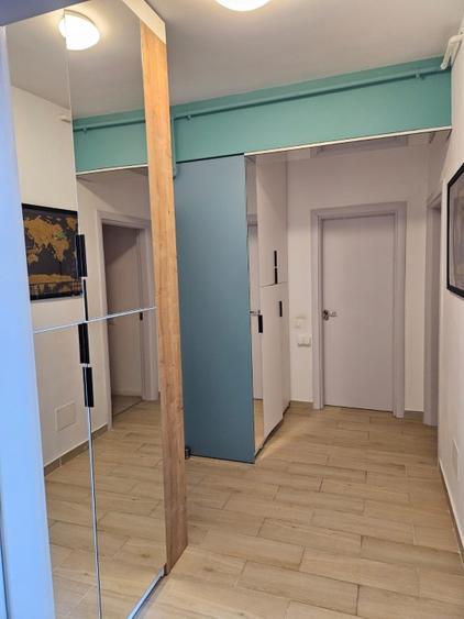 Vand apartament 2 camere Mihai Bravu