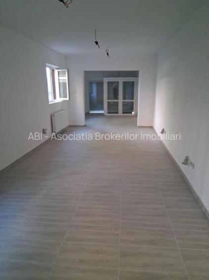 13 Septembrie-spatiul comercial stradal,renovat total,centrala termica - 12