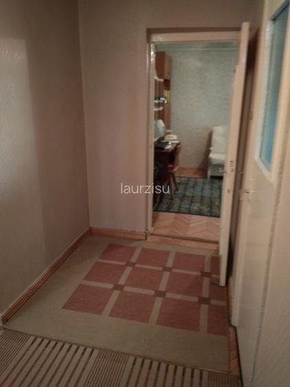 Propietar Vand apartament 3 Camere, Decomandate, Baie cu geam, 64m2 , Mazepa  - 4
