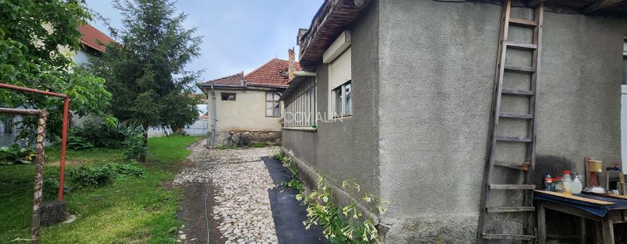 Casa D+P in Sanpetru in strada Republicii 198 cu  teren 1.819 mp, utilitati! - 2