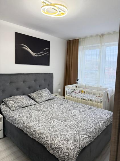 Apartament 2 camere + dressing, mobilat și utilat modern – zona Aurel Vlaicu