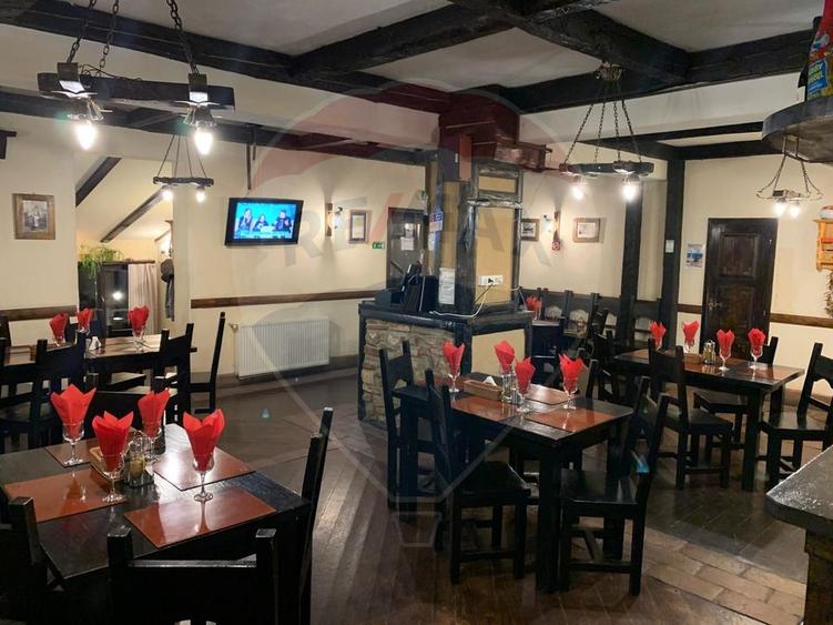 Hotel / Pensiune de vanzare Moieciu