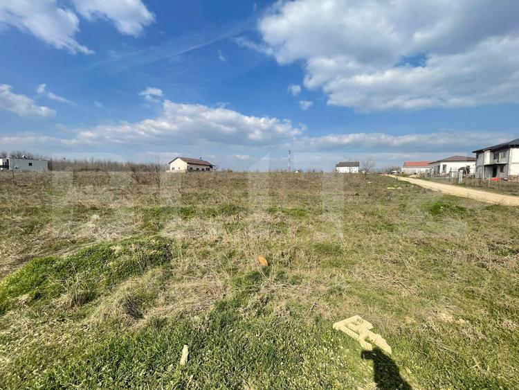 Teren 1000 mp, deschidere 23,80m, zona Selgros