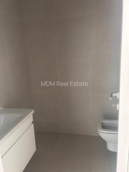 vanzare 2 camere 2 bai The Level  parcare inclusa - 11