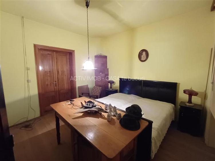 Moldova Noua, Casa Spatioasa Cu Curte, Langa Dunare, 360 Mp. Construiti, Mobilat - 25
