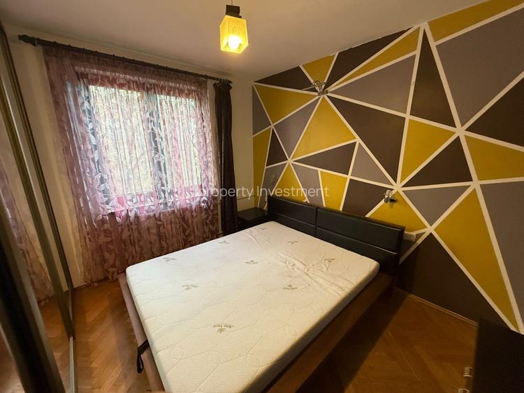 Piata Romana 9 | 3 Camere | SemiDecomandat | Proximitate metrou 2 min | RS1 - 7