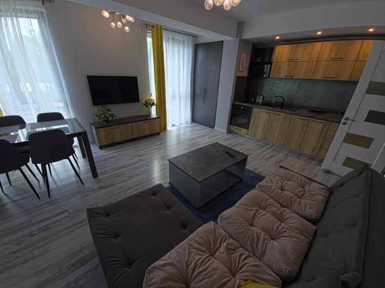 Tomis Nord Campus bloc nou 3 camere parcare Inclusă termen Lung