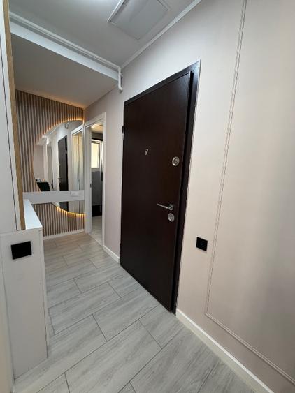 Apartament 3 camere parcare inclusă Cosmopolis propietar fără comision sau TVA