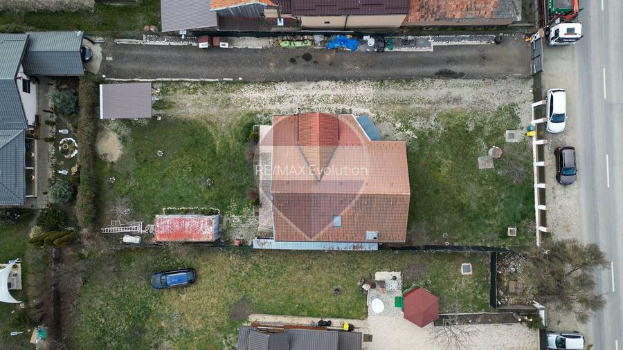 Casa Podu Oltului - Harman | 200 mp utili + 1000 teren | Comision 0% - 23