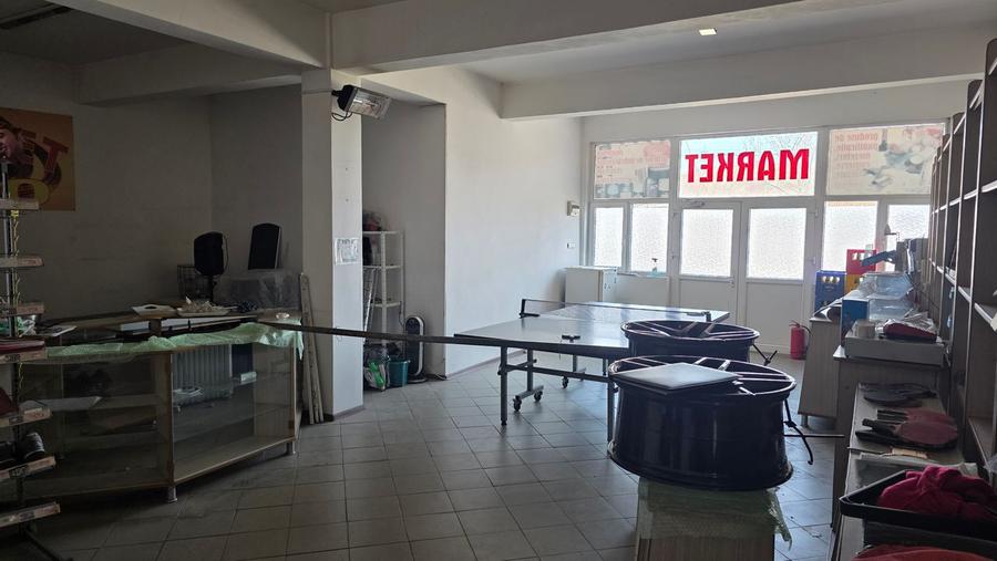 Clădire Comercială + Apartamente | 390 mp | Drumul European |