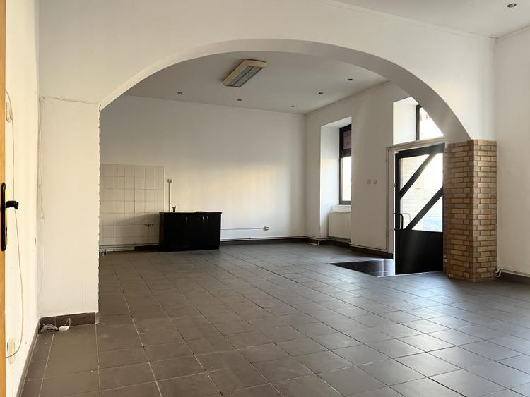 Apartament 3 camere, 93mp Utili, Terasa 9mp, Boxa 13mp - Iosefin