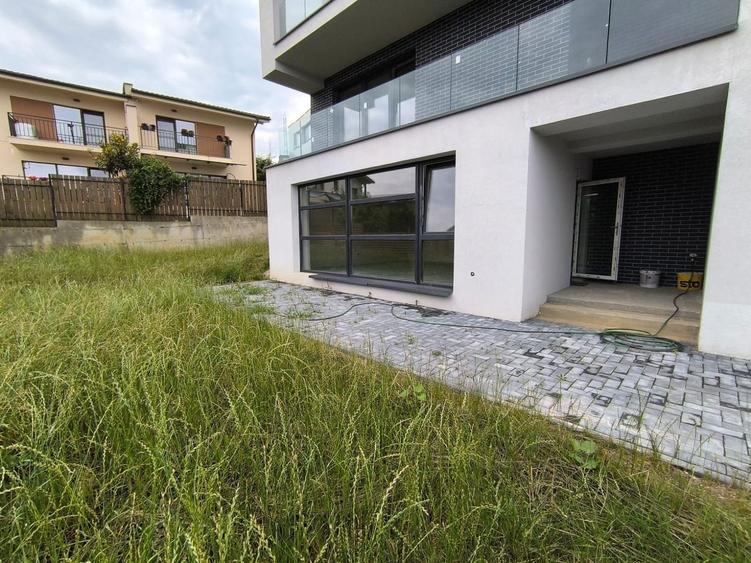 Casa tip duplex constructie noua zona Campului