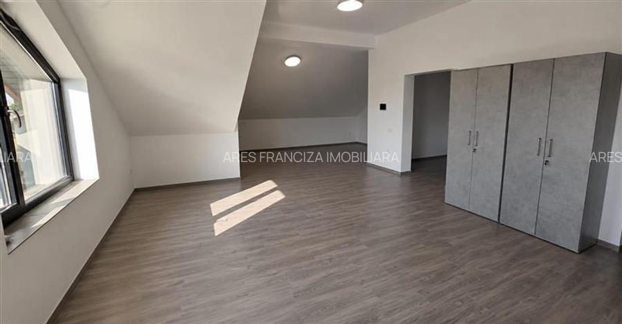 PANTELIMON,VILA INDIVIDUALA,5 CAMERE,235 MP,TEREN 455 M,INCALZIRE PARDOSEALA,AN - 9