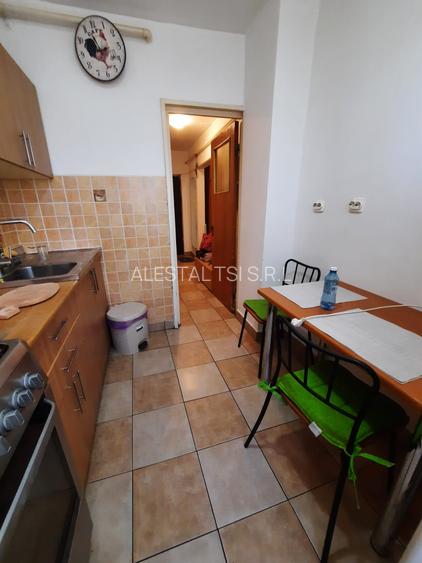 2 camere Titan - Piata Minis - 2