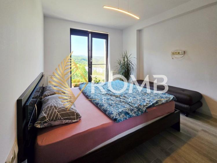 Casa cuplata moderna in zona Vivo, pe strada Crizantemelor!