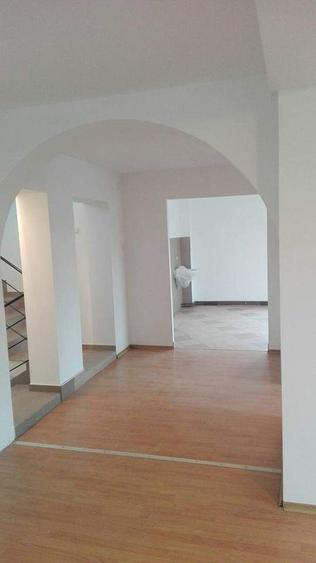 Casa individuala, teren 800 mp, comuna Mociu