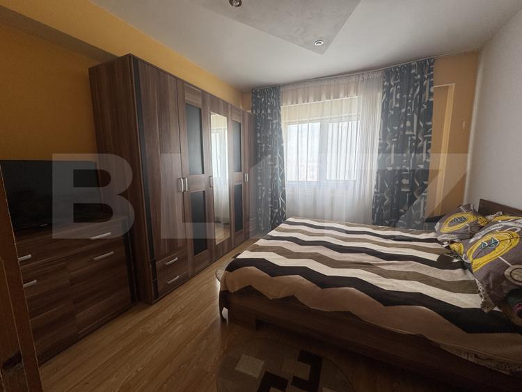 Apartament 3 camere, decomandat, 86 mp, zona George Enescu