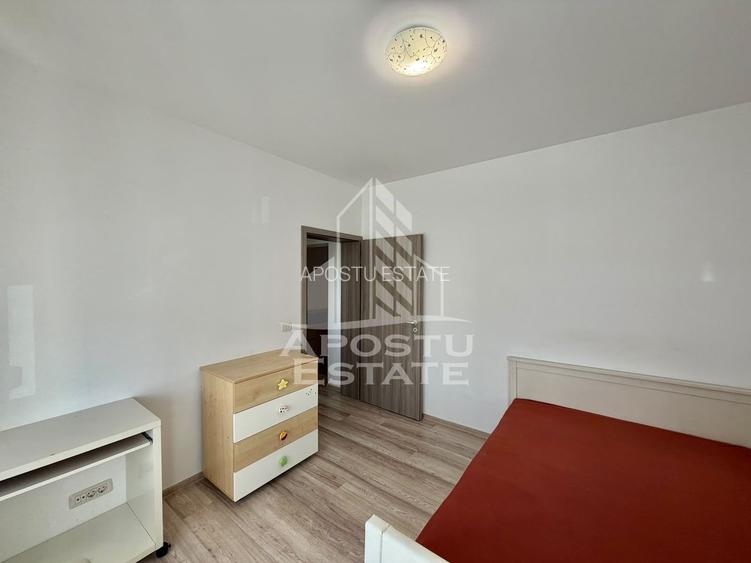 Apartament 3 camere de vanzare, Parter, mobilat si utilat, Giroc - 5