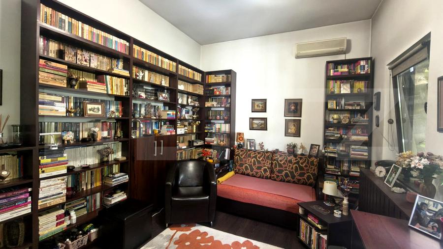 Casa de vanzare, 379 mp, 509 mp, zona Ultracentral