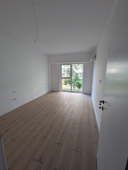 Duplex modern, pe malul Lacului Plumbuita – curte individuala 77 mp