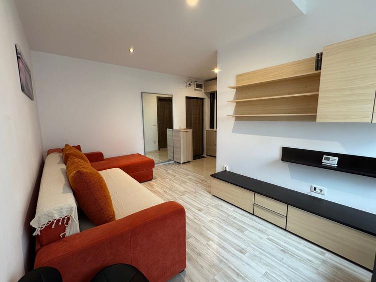 Apartament 2 camere, etaj 2/5, mobilat utilat, centrala proprie