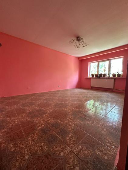 - Apartament 2 camere confort 1 decomandat Calarasi 4