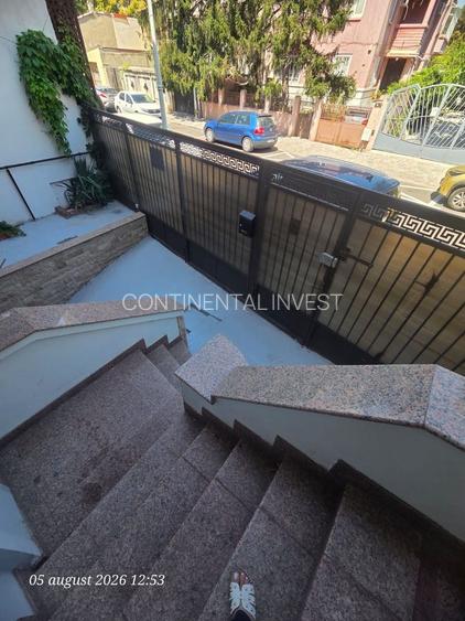 VILA  S+P+2 DE INCHIRIAT - Str. Visinilor, Traian / Unirii - 560 MP - 27