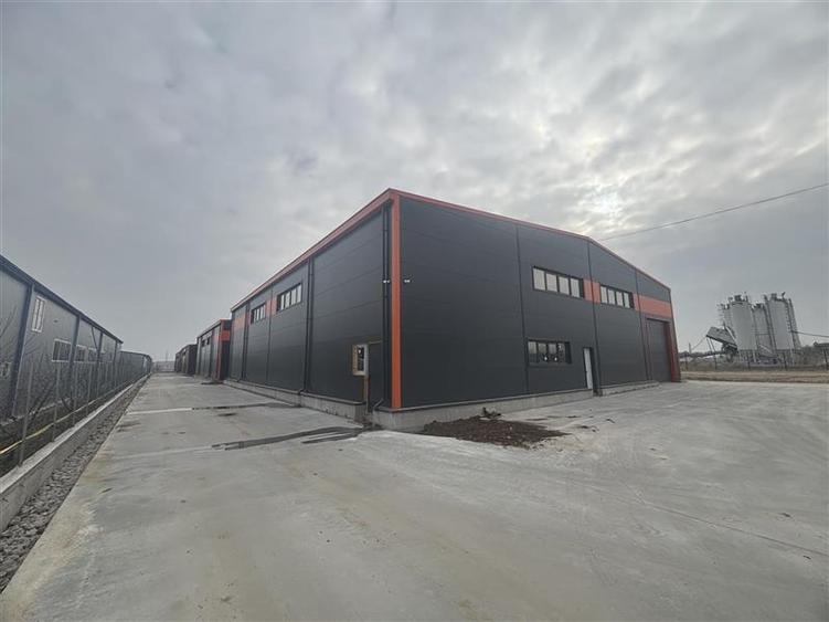 Vanzare depozit/hala/spatiu industrial Pantelimon - Centura