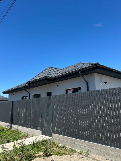 Casa de vânzare - Tunari