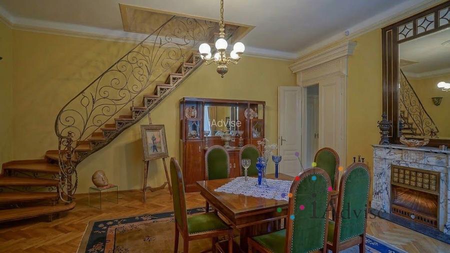 Vilă Istorică de Excepție în Centrul Istoric | 15 Camere | Acces Auto - 2