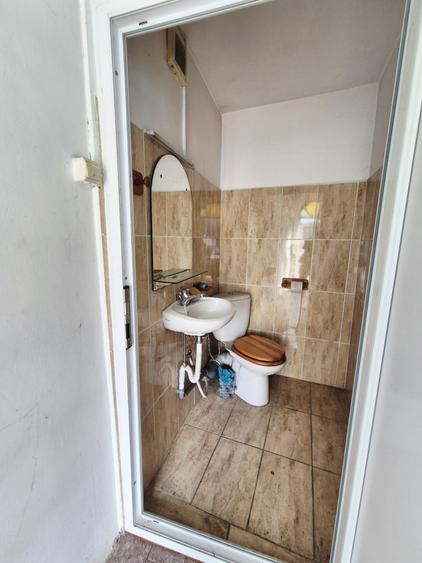Spațiu comercial + anexe, Brătianu, vad comerical