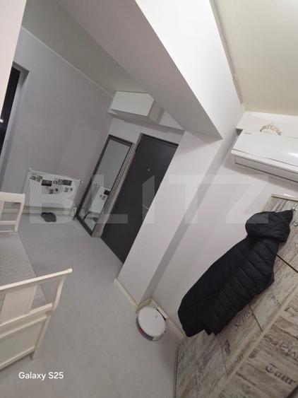 Apartament 3 camere, 78 mp, zona Micro 12
