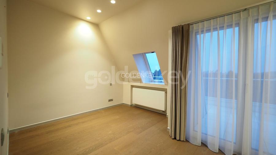 Penthouse exceptional cu vedere catre padure | 4 dormitoare - 18
