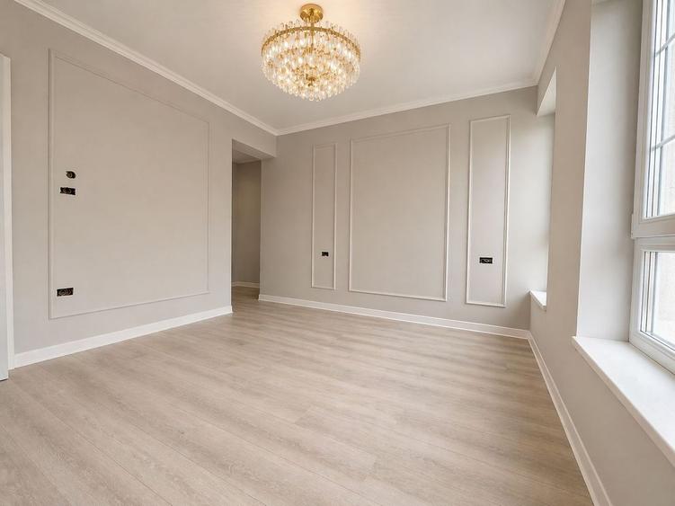 Duplex despărțit | 4 camere | 2 băi | Toate utilitățile | M. Noua