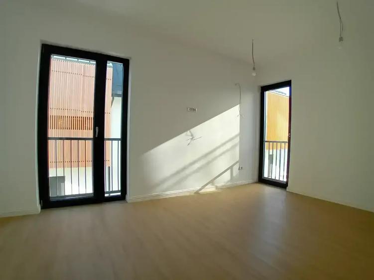 Ansamblu rezidențial case Townhouse | Bucureștii Noi – Lac Străulești