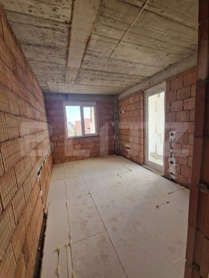 Apartament 2 camere, parcare subterana, bloc nou, zona sud-parcare subterana