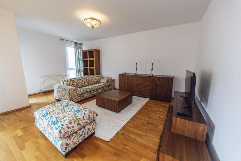 3 Camere\Chitila\2 Locuri Parcare