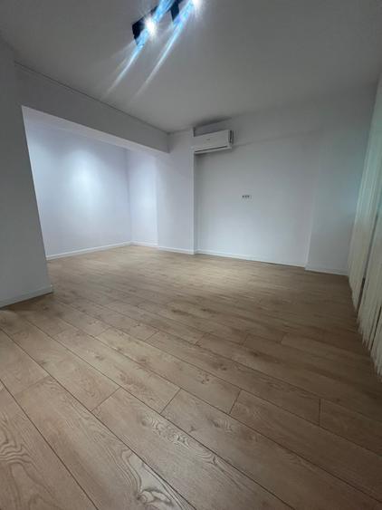 Garsonieră de închiriat Timpuri Noi,centrală, bloc 2023