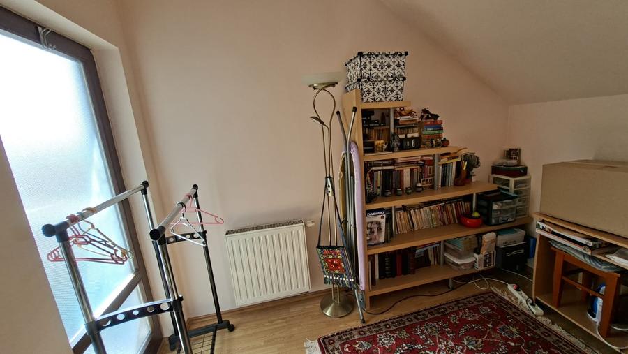 De vanzare casa singur in curte, 4 camere, Cart. Orizontului