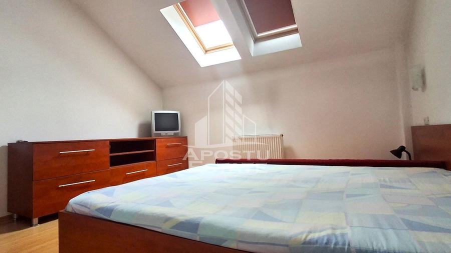 Apartament 2 camere decomandat la mansarda
