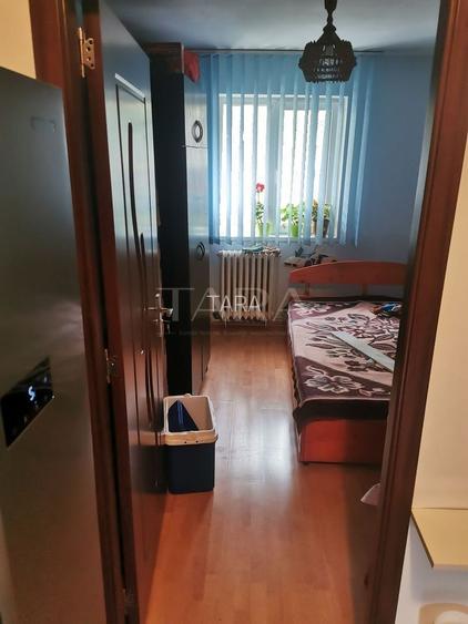 Apartament decomandat cu 3 camere – parter, zona Flora, Mănăștur.