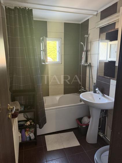 Apartament 3 camere decomandate, Plopilor, Noi, parcare inclusă.