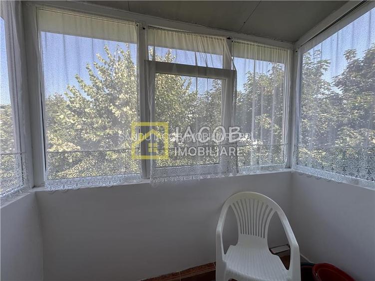 Apartament 3 camere decomandate – Str. Metalurgiei, Bacău - 12