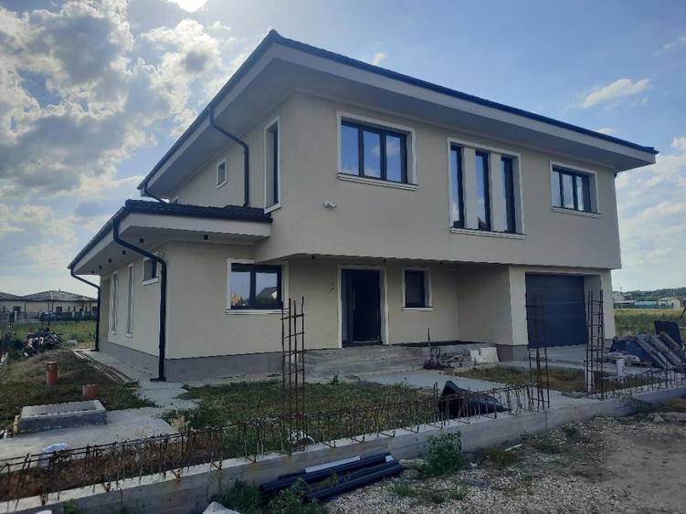 FARA COMISION VILA CONSTRUCTIE TOP 5 camere 3 bai P+1 GARAJ ZIDARIE *35*