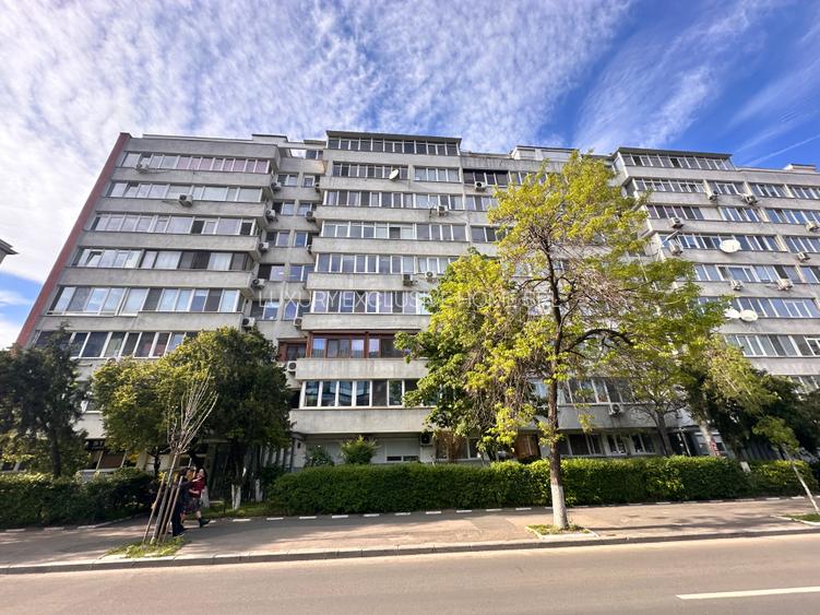 Victoriei Iancu de Hunedoara 2 camere - 10